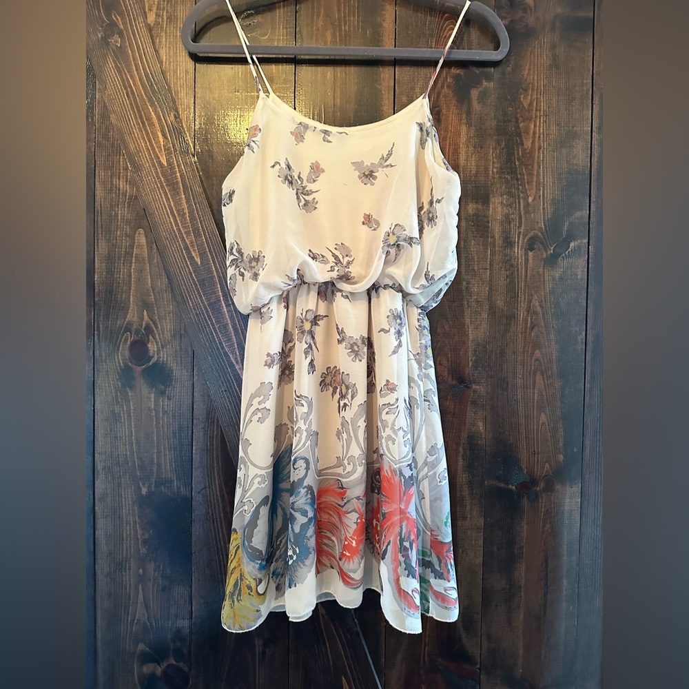 Final Touch • small flowy spaghetti strap boho print mini dress y2k
